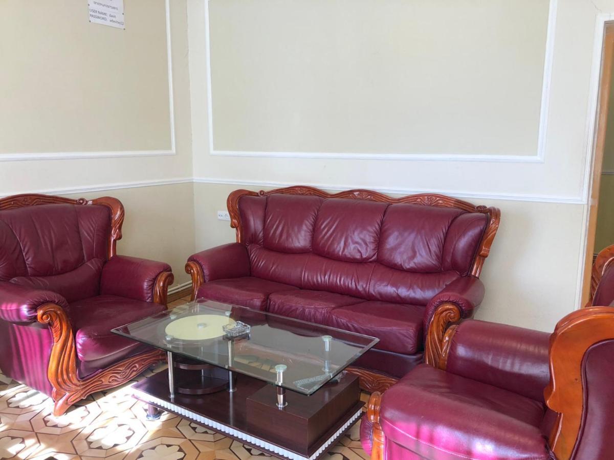 Valda Hotel On Tumanyan Vanadzor Luaran gambar